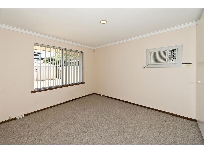 105 Hamilton Street, Stirling WA 6021