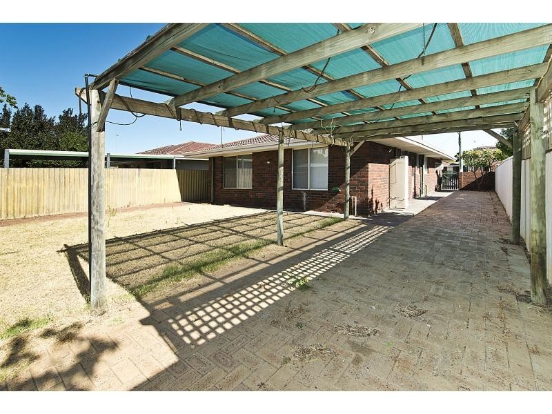 105 Hamilton Street, Stirling WA 6021