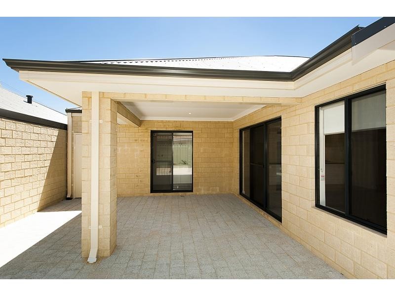 4B Knight Avenue, Yokine WA 6060