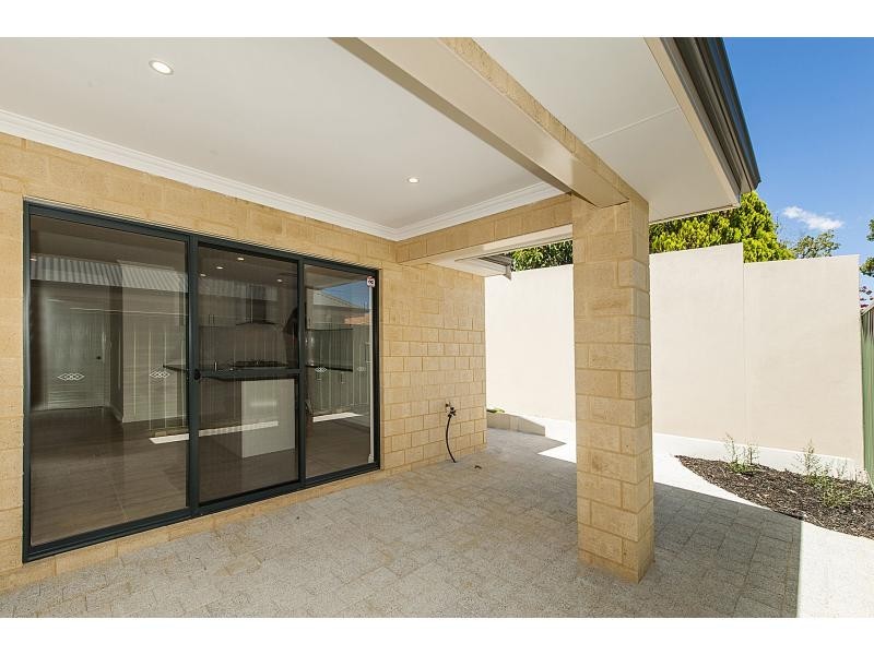 4C Knight Avenue, Yokine WA 6060