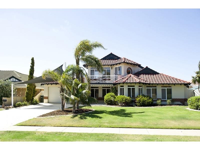 97 Flinders Avenue, Hillarys WA 6025