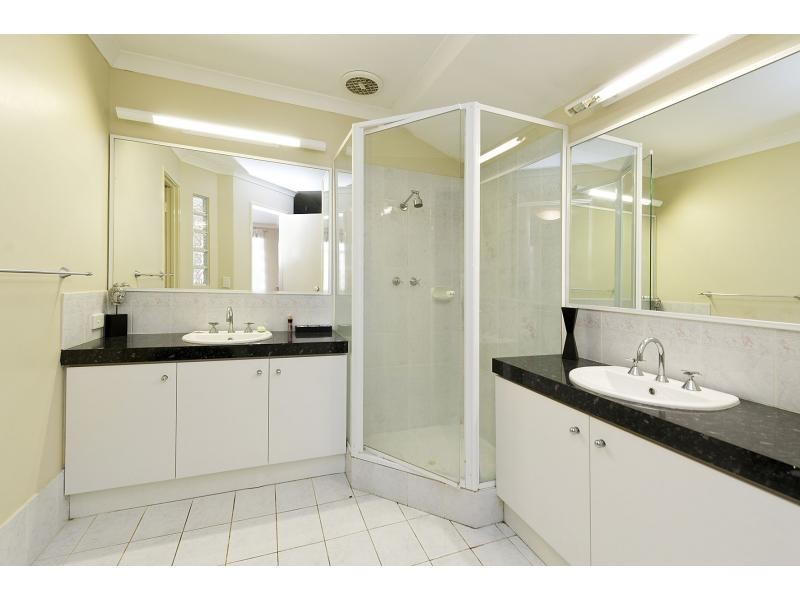 97 Flinders Avenue, Hillarys WA 6025