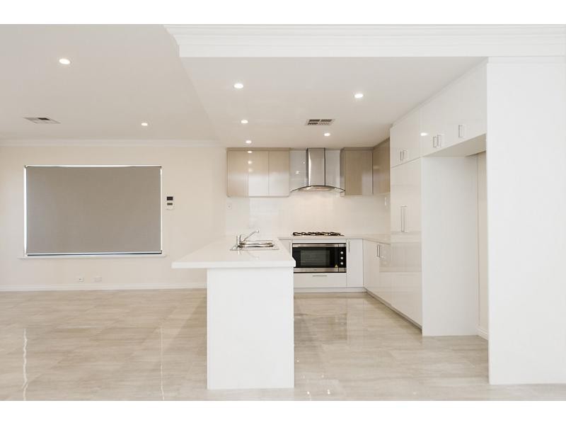 4D Knight Avenue, Yokine WA 6060