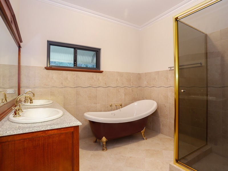 15 Ash Road, Carmel WA 6076