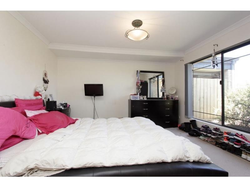 4 Binar Court, South Guildford WA 6055