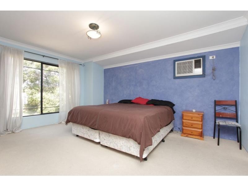 4 Binar Court, South Guildford WA 6055