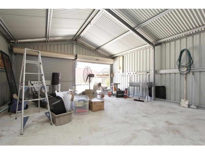 4 Binar Court, South Guildford WA 6055