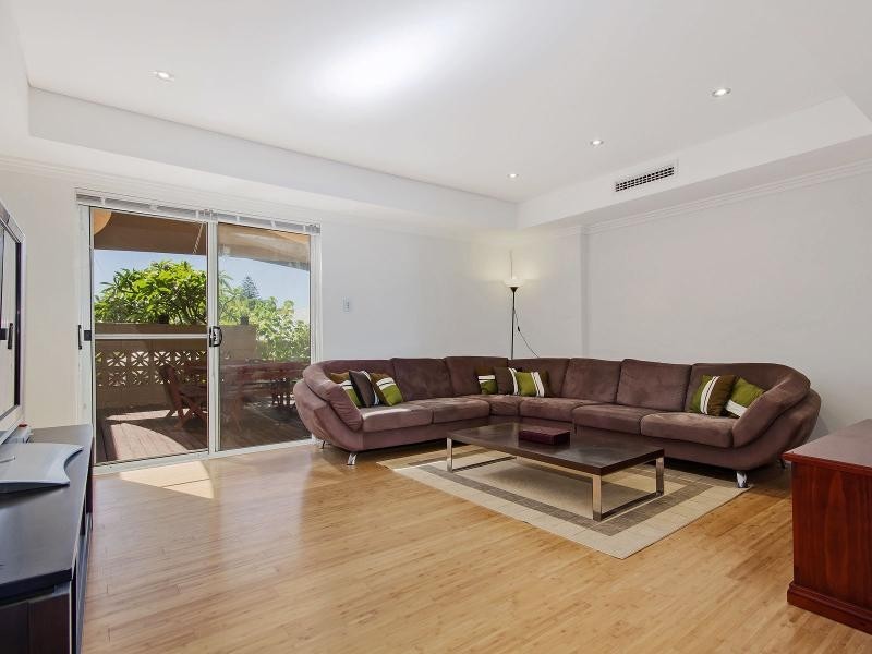 23 Churchill Avenue, Shoalwater WA 6169