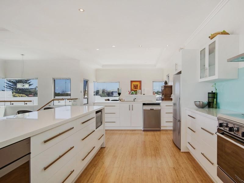 23 Churchill Avenue, Shoalwater WA 6169