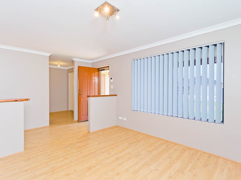 6 Wambiri Close, South Lake WA 6164