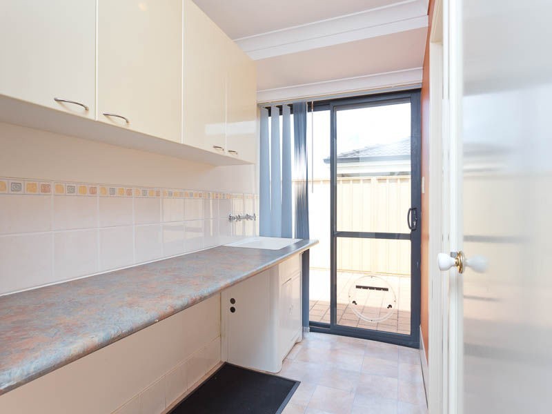 6 Wambiri Close, South Lake WA 6164