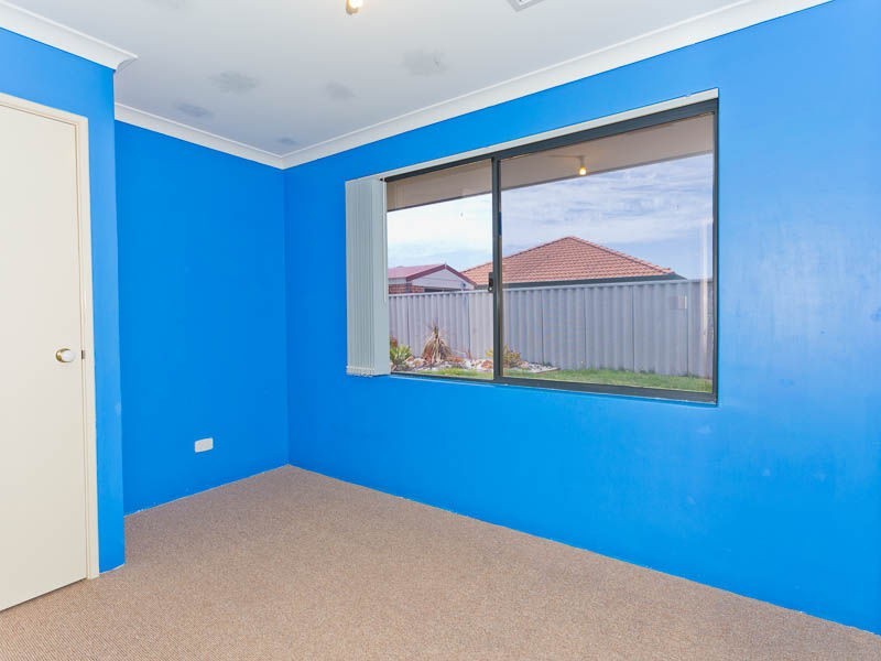 6 Wambiri Close, South Lake WA 6164