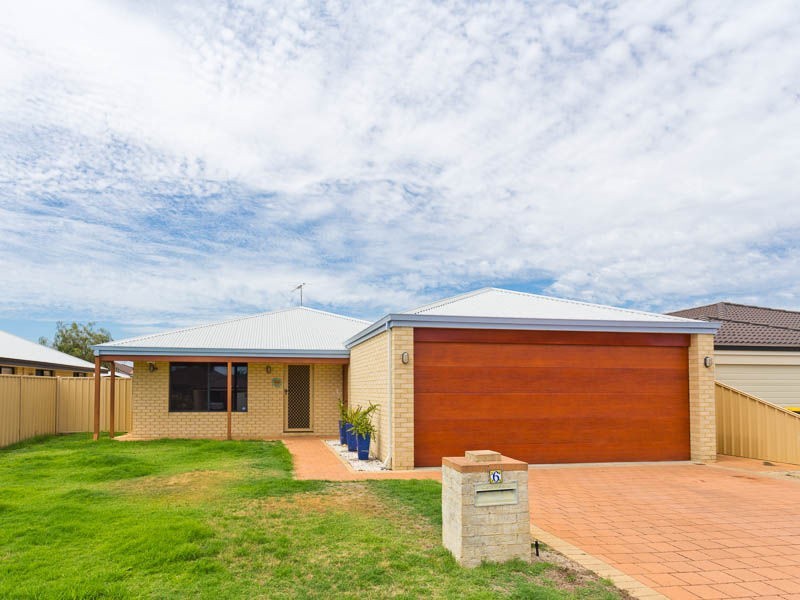 6 Wambiri Close, South Lake WA 6164