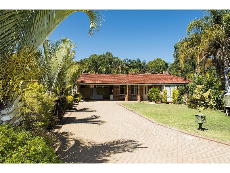 21 Silkwood Way, Beechboro WA 6063