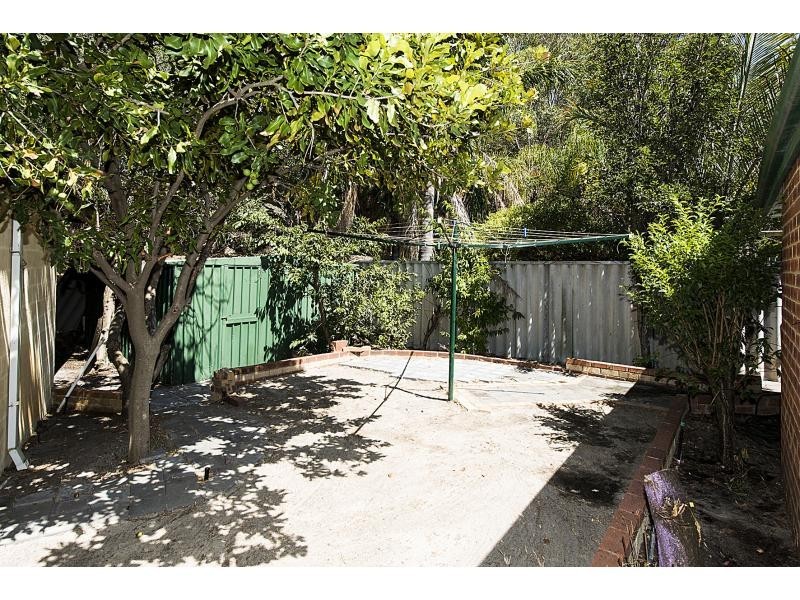 21 Silkwood Way, Beechboro WA 6063