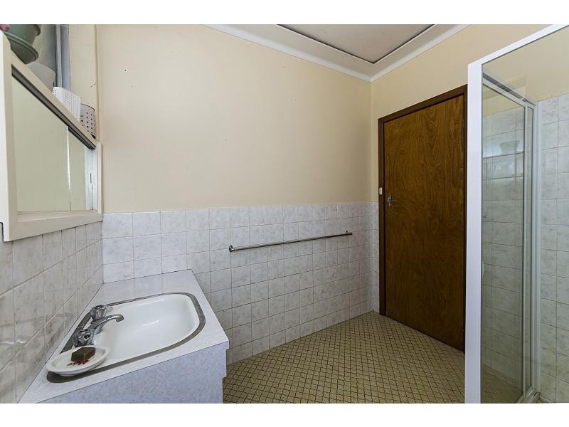 19 Ottaway Street, Kelmscott WA 6111