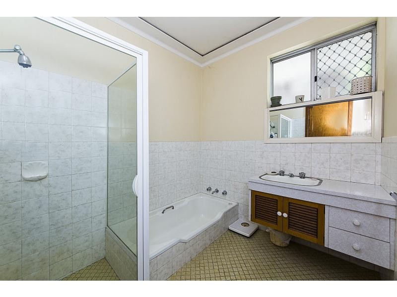 19 Ottaway Street, Kelmscott WA 6111