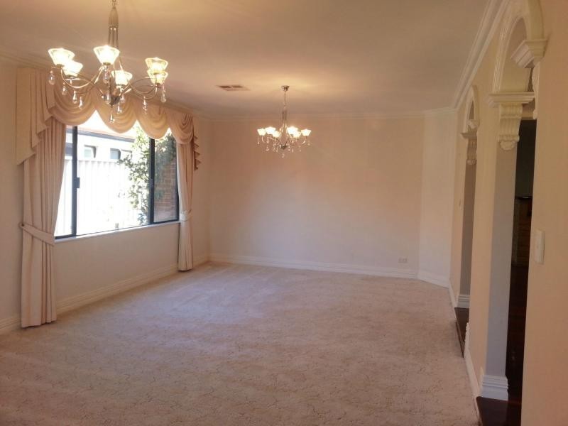 62 Morfontaine Parade, Port Kennedy WA 6172