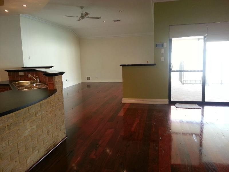 62 Morfontaine Parade, Port Kennedy WA 6172