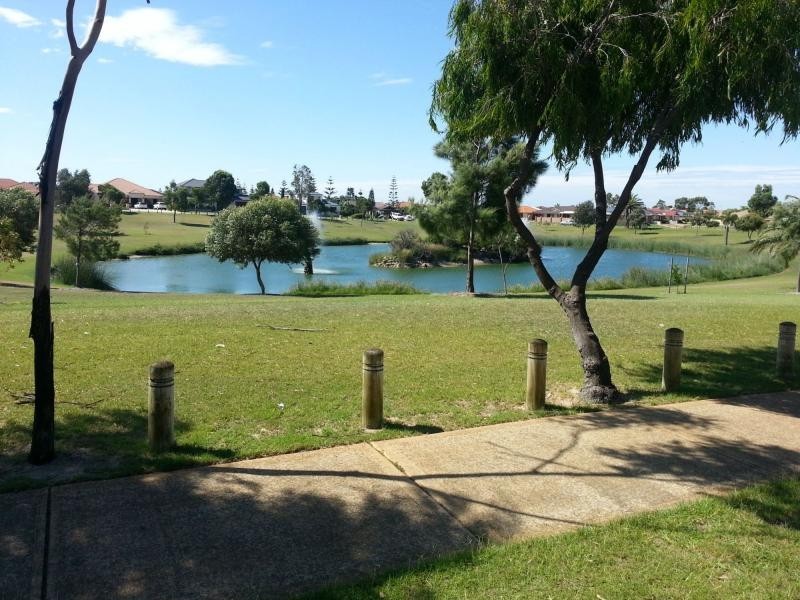 62 Morfontaine Parade, Port Kennedy WA 6172