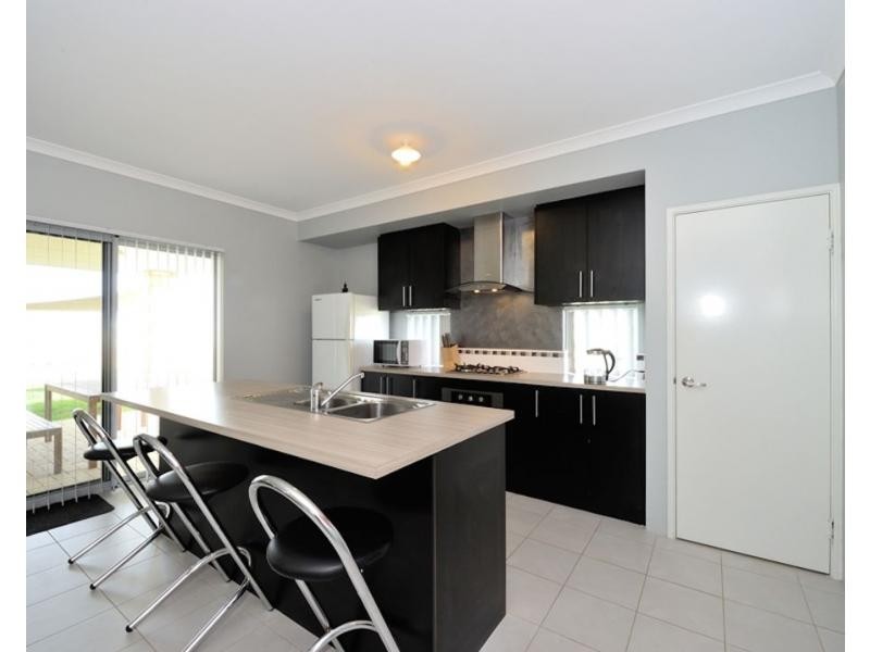 24 Portman Parade, Baldivis WA 6171