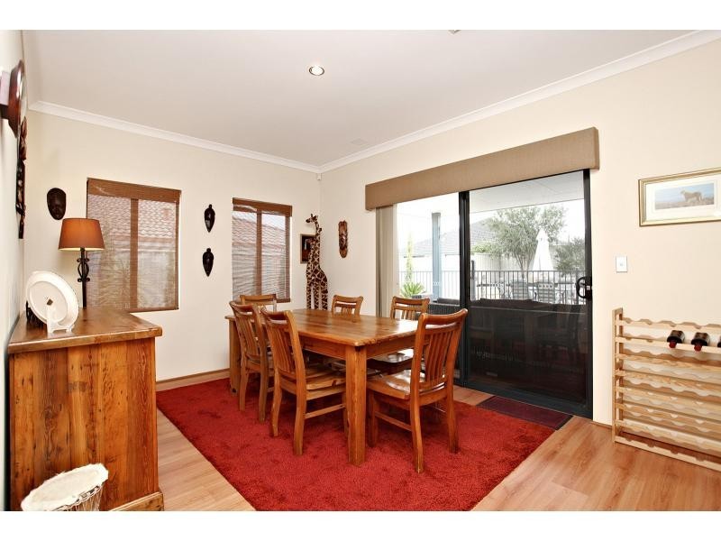 37 Busch Parkway, Pearsall WA 6065