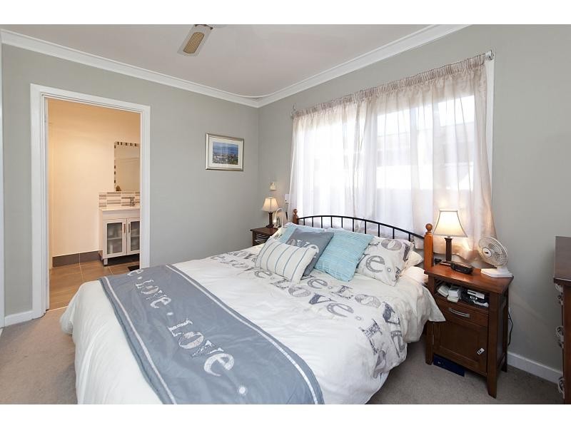 22 Cygnus Street, Rockingham WA 6168