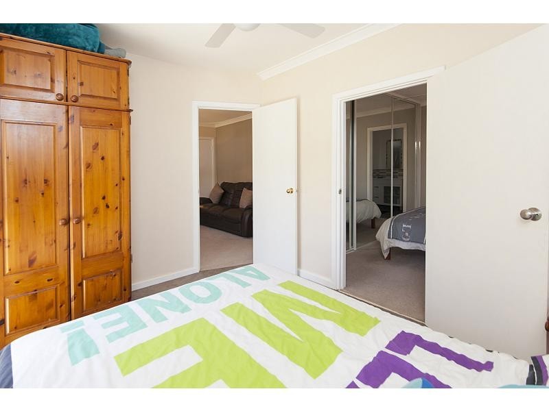 22 Cygnus Street, Rockingham WA 6168