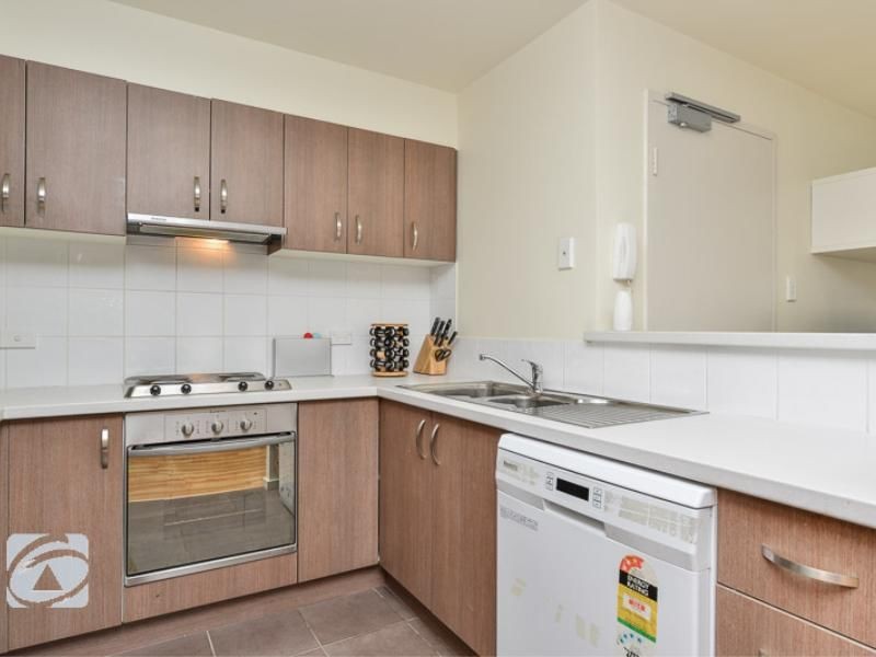 19/6 Ibera Way, Success WA 6164