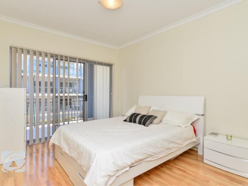 19/6 Ibera Way, Success WA 6164