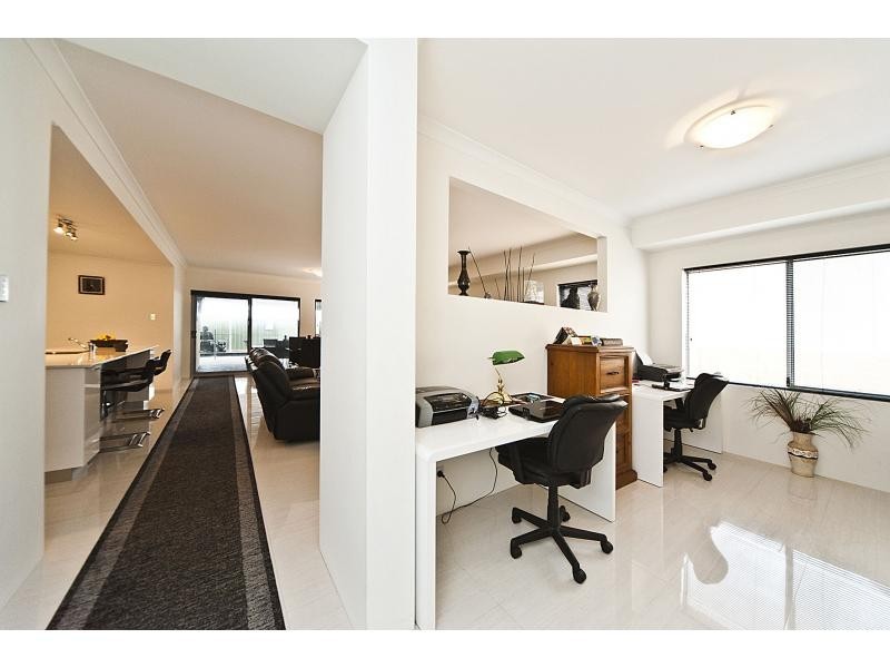 7 Blaxland Terrace, Baldivis WA 6171