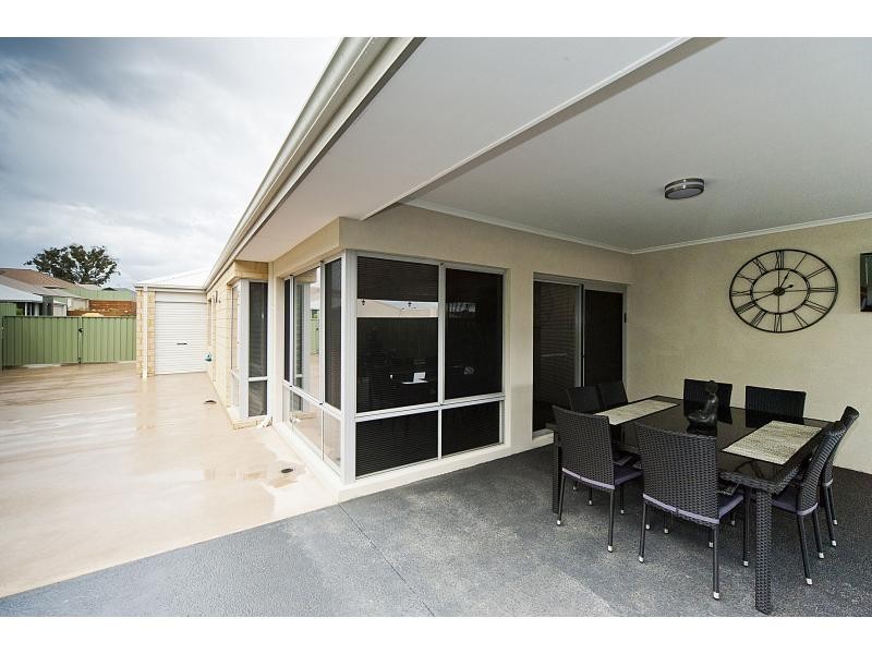 7 Blaxland Terrace, Baldivis WA 6171