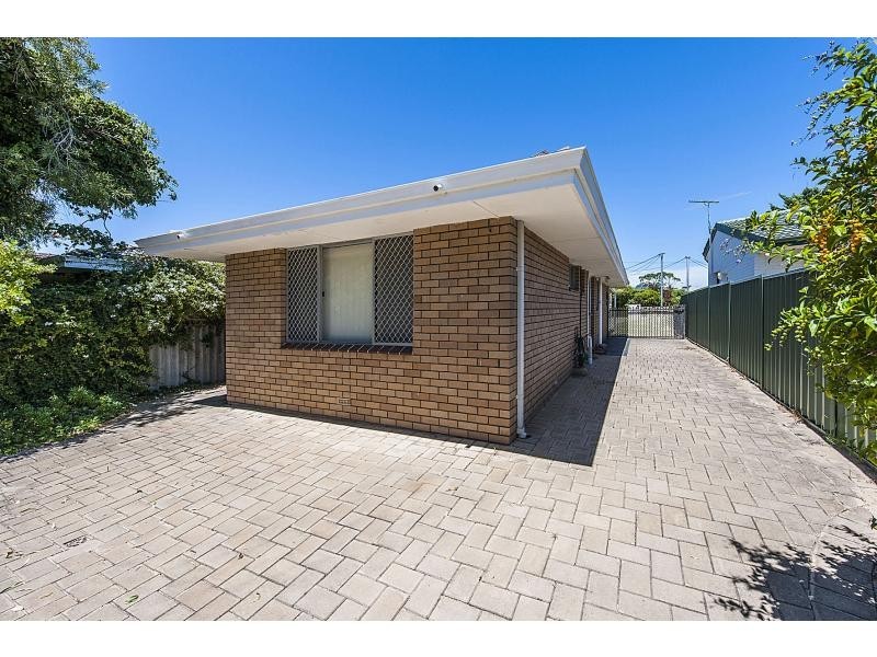 26B Janet Road, Safety Bay WA 6169