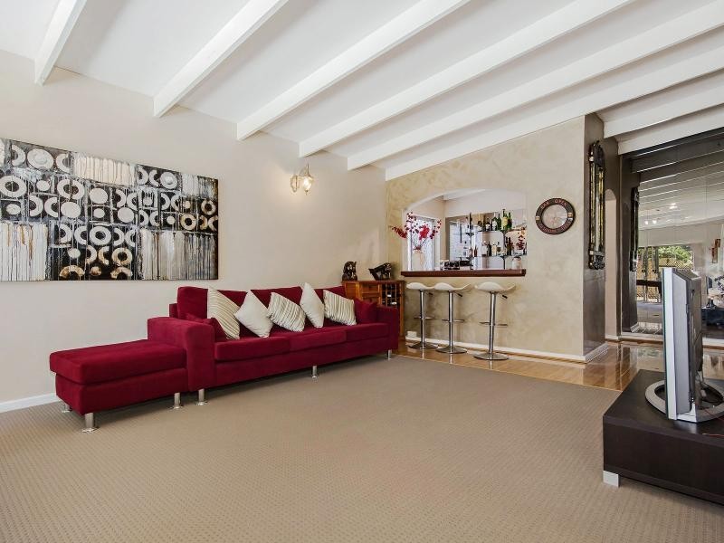 15 Churchill Avenue, Shoalwater WA 6169