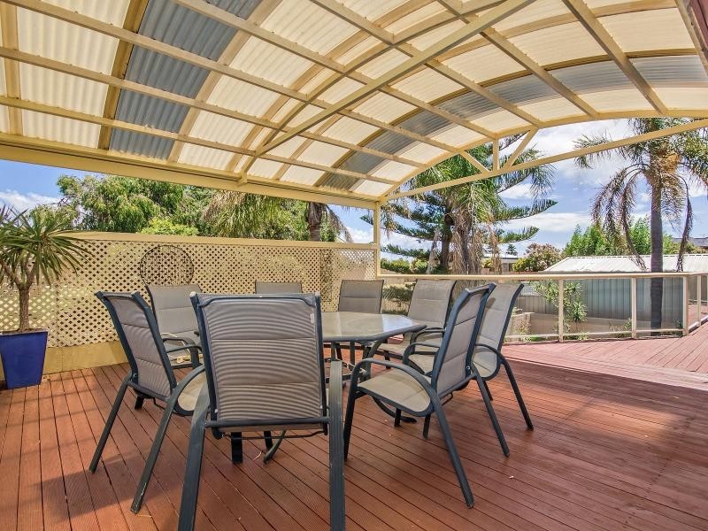 15 Churchill Avenue, Shoalwater WA 6169