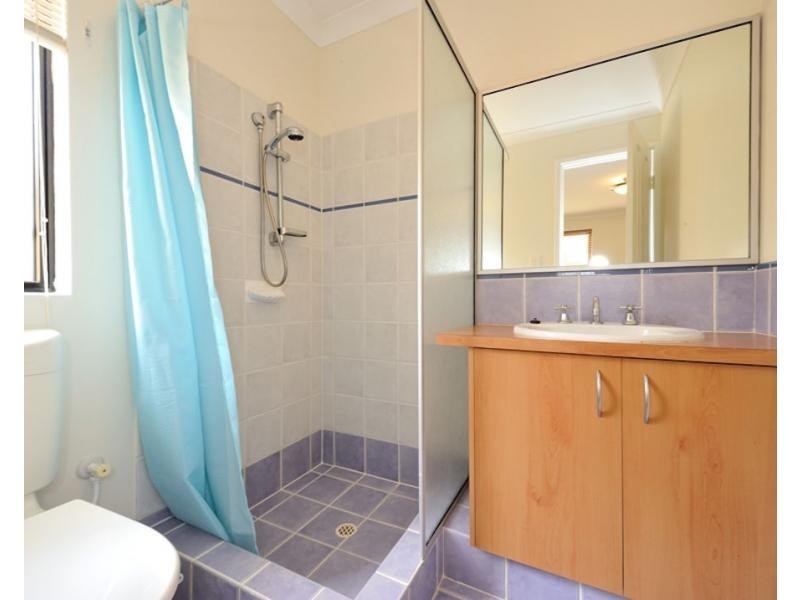 8 Rueval Court, Port Kennedy WA 6172