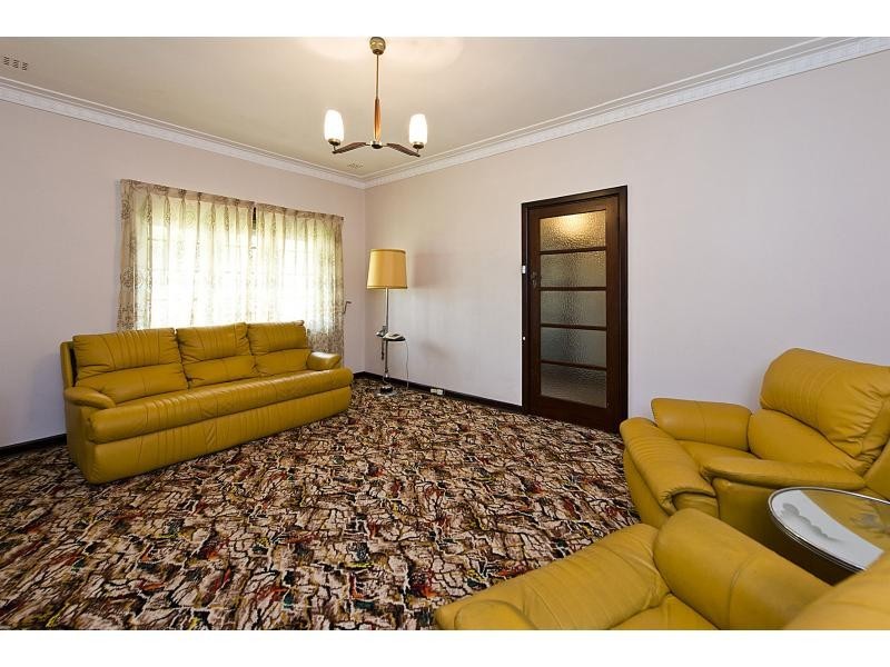 4 Dumfries Road, Floreat WA 6014