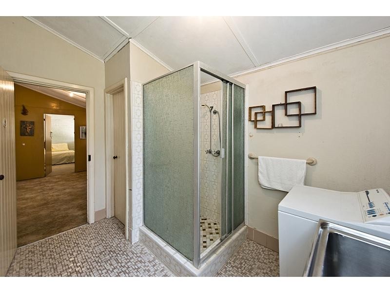 4 Dumfries Road, Floreat WA 6014