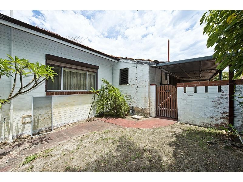 4 Dumfries Road, Floreat WA 6014