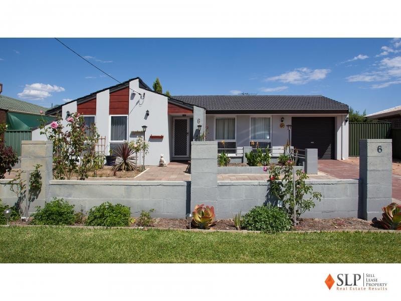 6 Willmott Drive, Cooloongup WA 6168