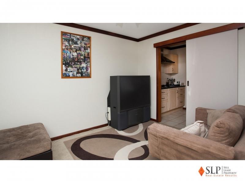 6 Willmott Drive, Cooloongup WA 6168