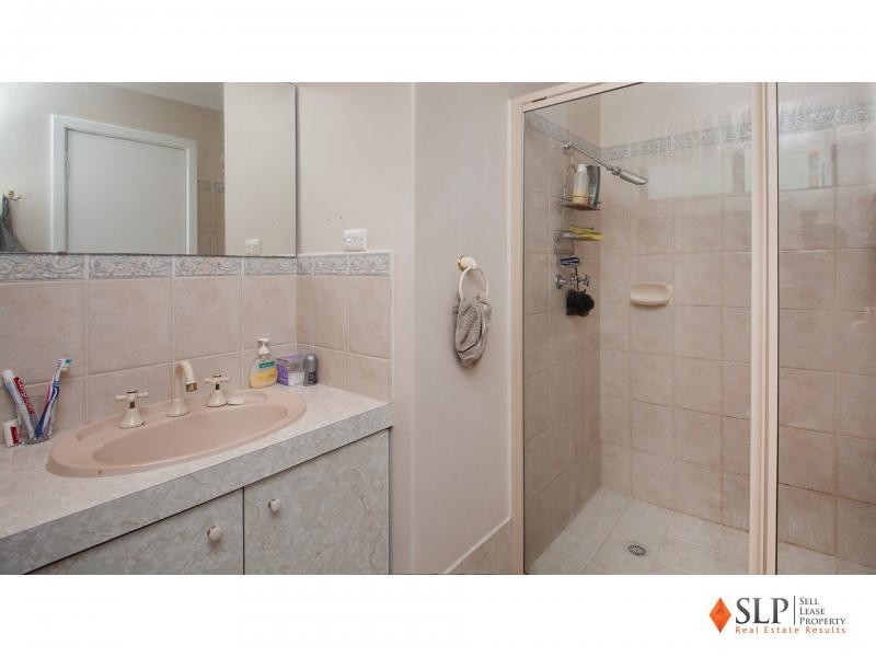 6 Willmott Drive, Cooloongup WA 6168