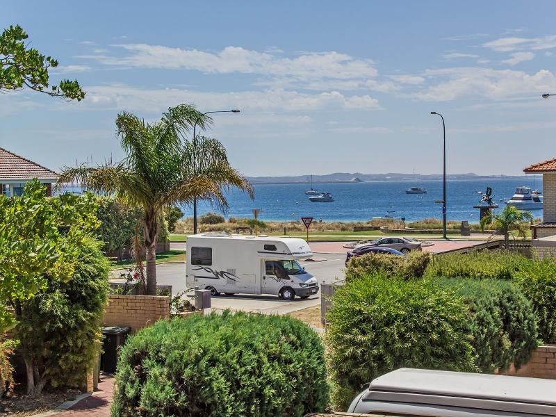 5/60 Harrison Street, Rockingham WA 6168