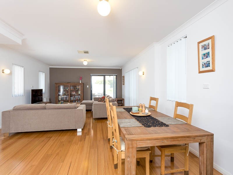 45 Brushfoot Boulevard, Success WA 6164