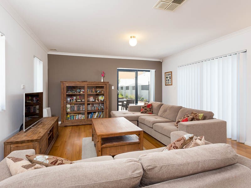 45 Brushfoot Boulevard, Success WA 6164