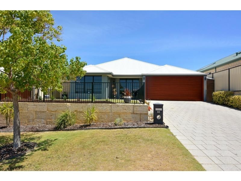 88 Ocean Keys Boulevard, Clarkson WA 6030