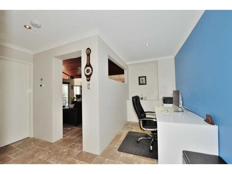 23 Victor Drive, Madora Bay WA 6210