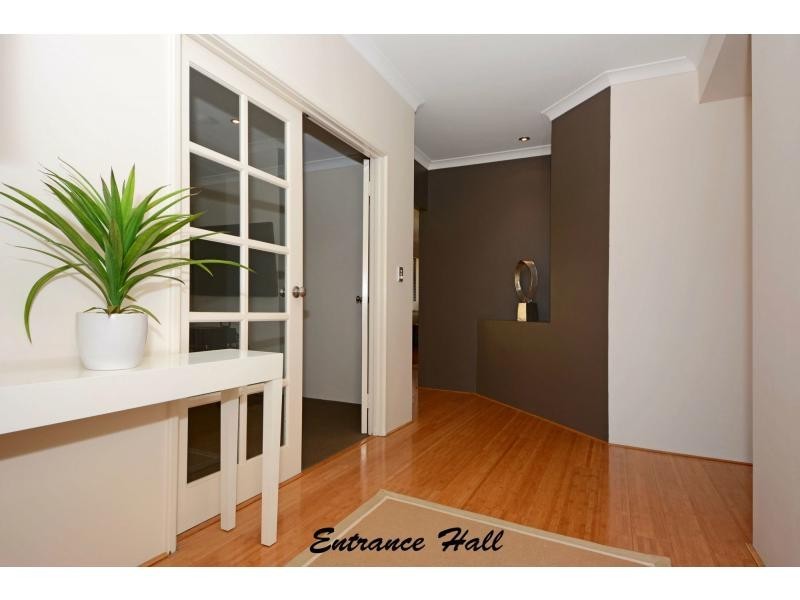 10 Dulles Way, Clarkson WA 6030