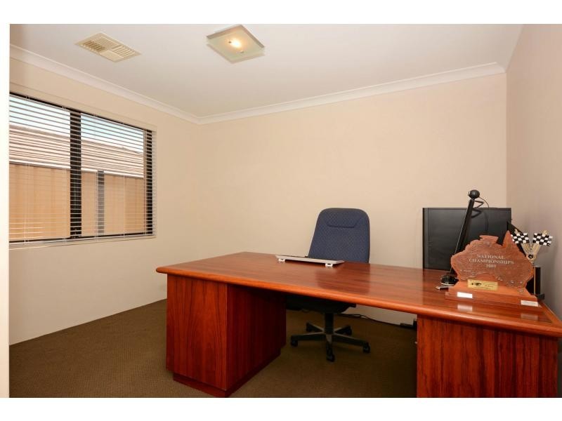 10 Dulles Way, Clarkson WA 6030