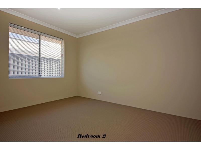 18 Kendari Road, Clarkson WA 6030